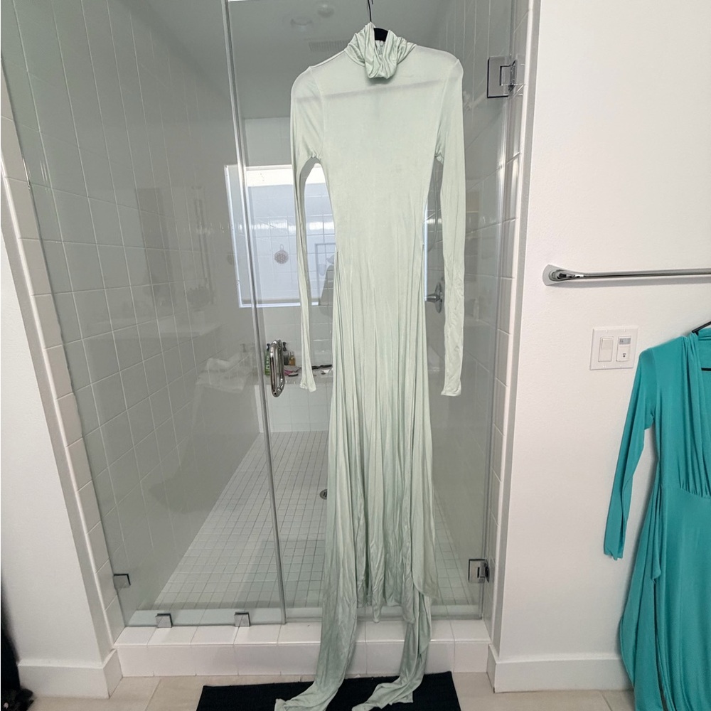 ELSA Long Sleeve Dress in Light Green
